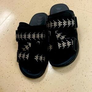 black and white kappa slides